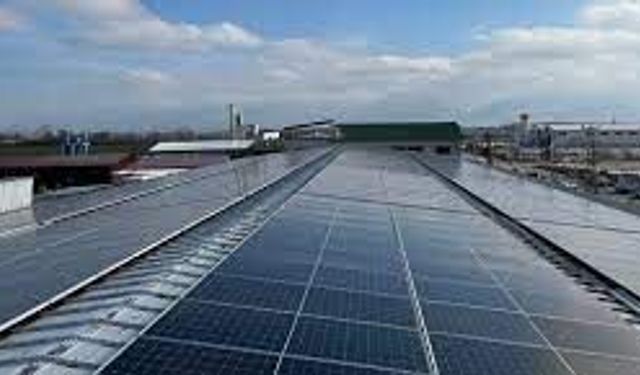 HİZMET BİNALARI ÇATILARINA GÜNEŞ ENERJİ SANTRALİ KURULACAK