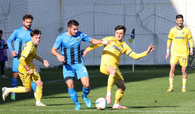 Menemen FK ve Karacabey Belediyespor puanları paylaştı!