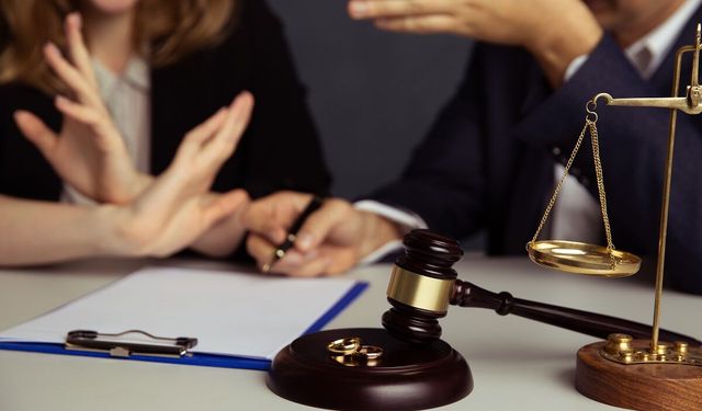 Evlilik bitti geride geçim hesabı kaldı