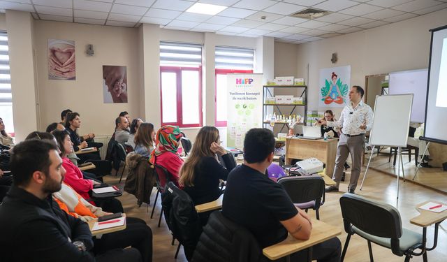 Buca'da ebeveyn adaylarına destek: "Doğuma ve Bebekli Hayata Hazırlık Kampı"