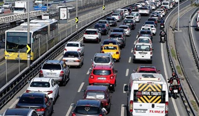 Trafiğe temmuzda 257 bin 471 aracın kaydı yapıldı