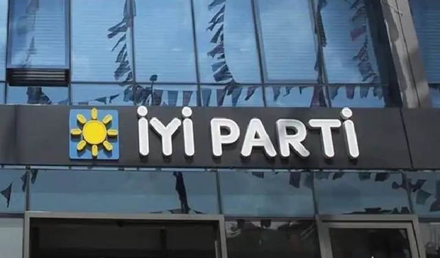 İYİ Parti Kurultayı’nda İzmirli isimler yönetime girdi