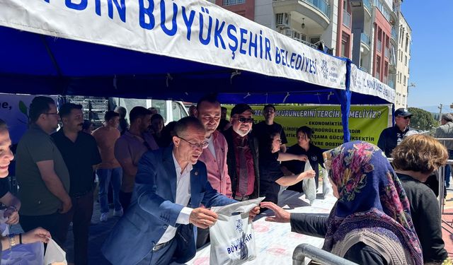 Aydın'da tarıma destek sürüyor: Kuyucak'ta 20 bin fide dağıtıldı