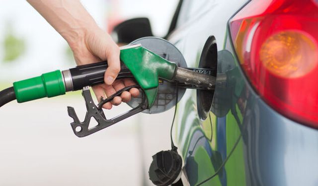 Tarih belli oldu: Akaryakıt zammı yerini indirime bıraktı!