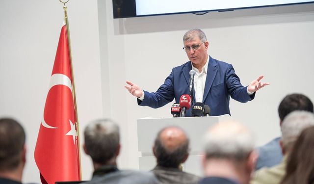 Başkan Tugay, kent gündemine ilişkin önemli açıklamalar yaptı