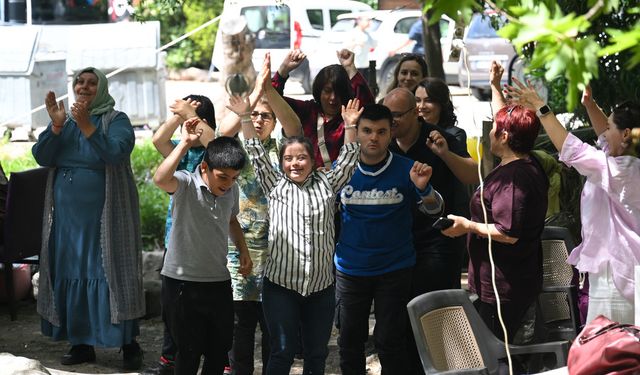 Bornova'da Engelliler Haftası'na anlamlı başlangıç: "Farkındayız, Birlikte Güçlüyüz"