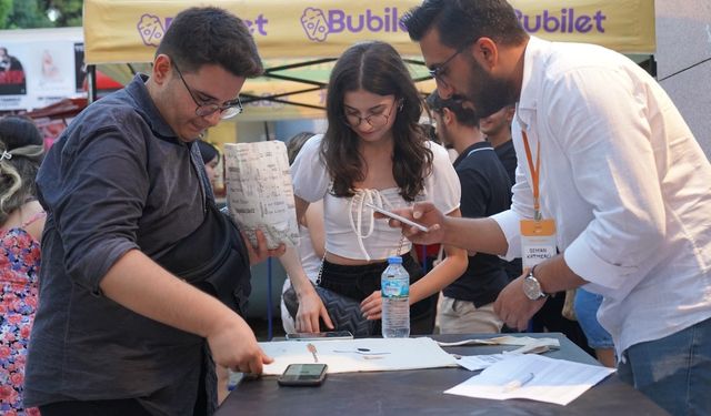 Büyükşehir, gençlerin yüzünü güldürüyor: "Genç Bilet" başvuruları başlıyor