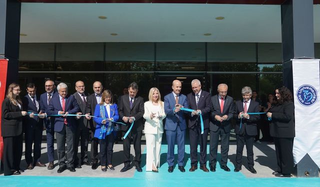 Ege Üniversitesi'nde sağlıkta dev yatırım: Merkezi ameliyathane hizmete açıldı