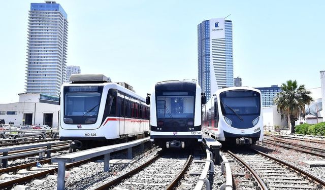 İzmir Metrosu 25'inci hizmet yılını geride bıraktı
