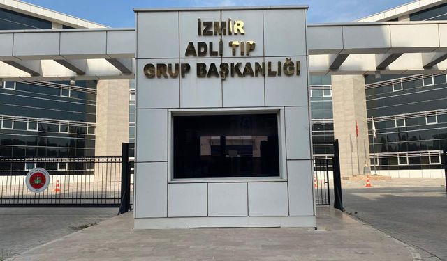 İzmir'de karısı tarafından tabancayla vurulan adam öldü