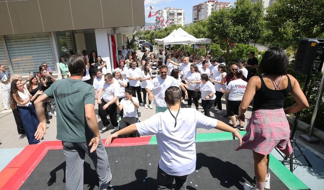 Karşıyaka'da engel tanımayan etkinlikler başladı