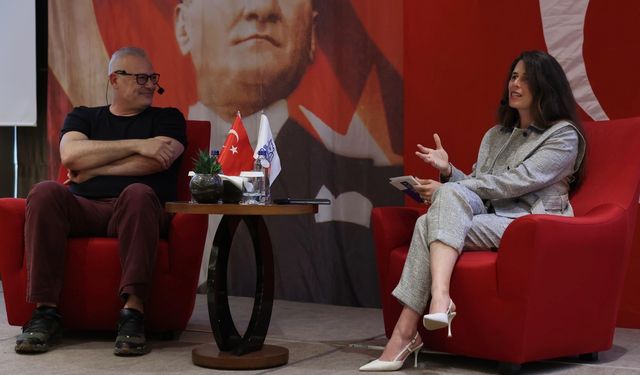 Levent Üzümcü, Çeşmelilerle buluştu: "Sanat ve Hayata Dair Dolu Dolu Bir Sohbet"