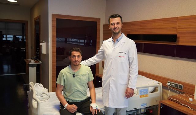 Medical Point'ten bel fıtığına başarılı müdahale: Hasta iki saat içinde yürüdü