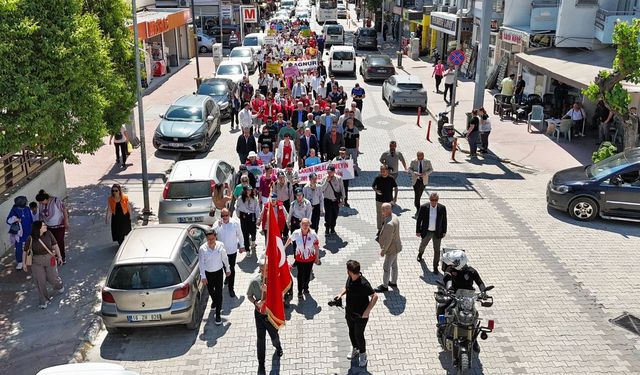 Menemen'de farkındalık adımları: Engeller, sevgi ve dayanışmayla aşılıyor