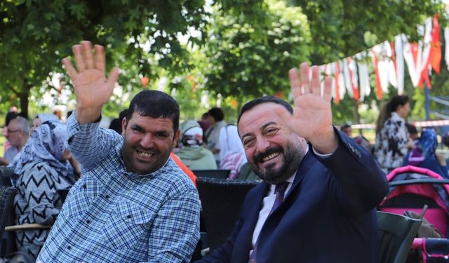 Ödemişli özel bireyler "Engel Tanımayan Bahar Şenliği"nde buluştu