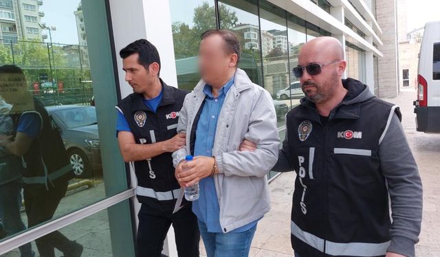 Polis, şehirlerarası silah ticareti ağını deşifre etti: Araç zulasında 17 tabanca ele geçirildi!