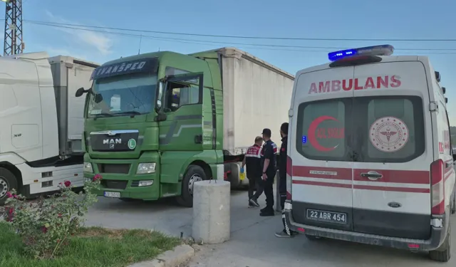 Sınır kapısına yakın TIR'da cansız beden bulundu