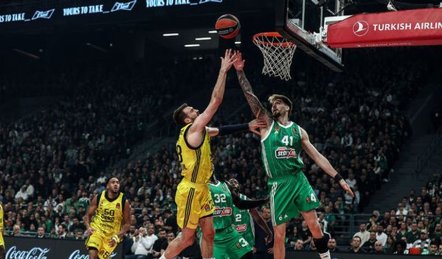 SON DAKİKA | Fenerbahçe tarih yazdı: EuroLeague’de finale yükseldi!