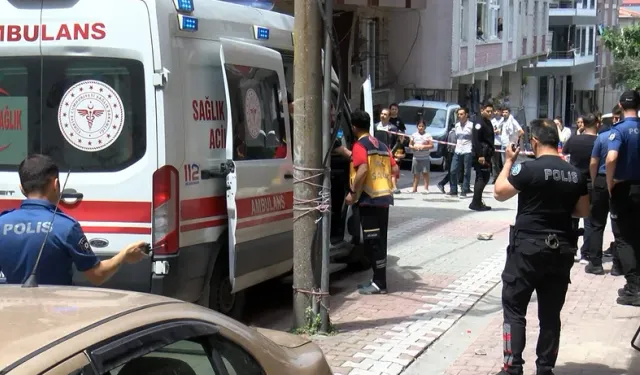 SON DAKİKA | Sokak ortasında silahlı saldırı: 19 yaşındaki genç vuruldu!