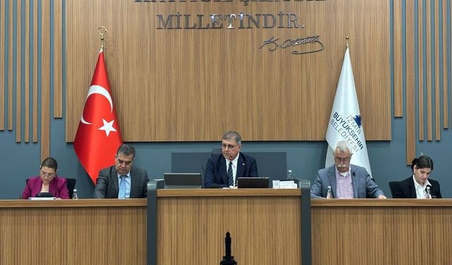 Başkan Tugay’dan Erdoğan’a: “Tarihi bir hata”