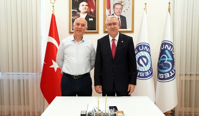 Ege Üniversitesi, karaciğer nakli alanında uluslararası vitrinde