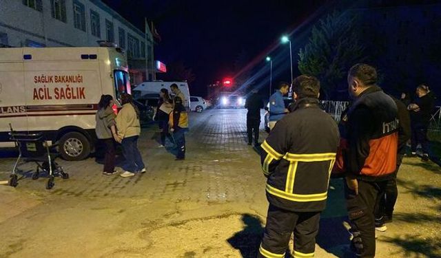 Hastanede kimyasal patlama: Bir hemşire yaralandı, hastane tahliye edildi!