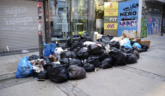Cumhuriyet Halk Partisi İzmir İl Başkanı grevdeki işçilere çağrıda bulundu