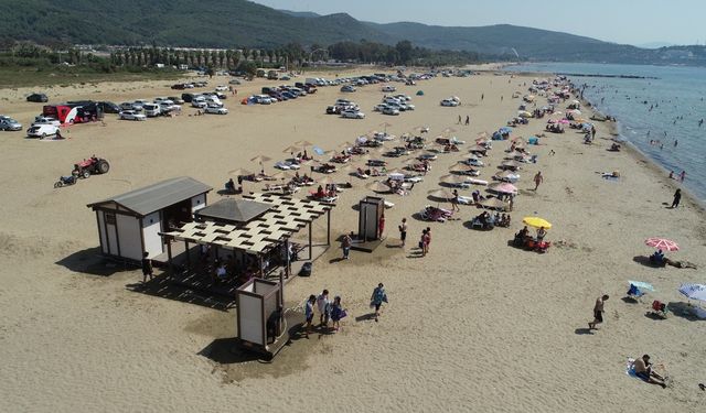 Pamucak Sahili yaz sezonuna hazır: Büfe hizmeti başladı