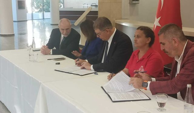 İzmir'de 7 günlük grev sona erdi, imzalar atıldı