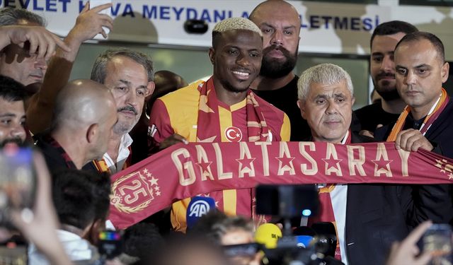 Victor Osimhen, Galatasaray için İstanbul'da