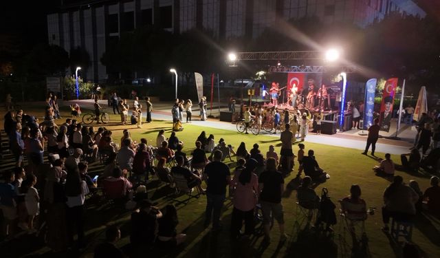 Aydın'da yazın ritmi Mimar Sinan Parkı'ndan yükseldi