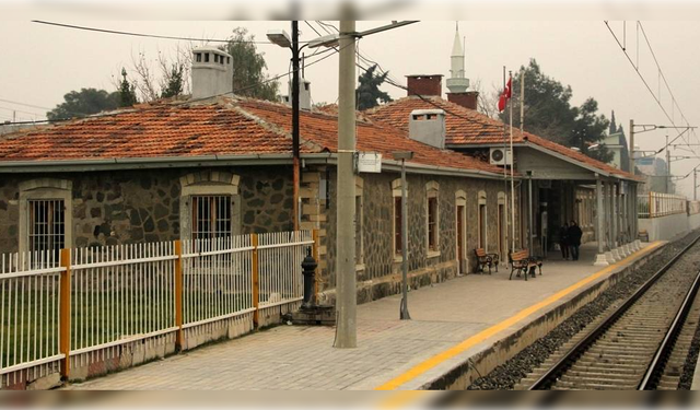 Rüyada tren istasyonu görmek ne anlama gelir?