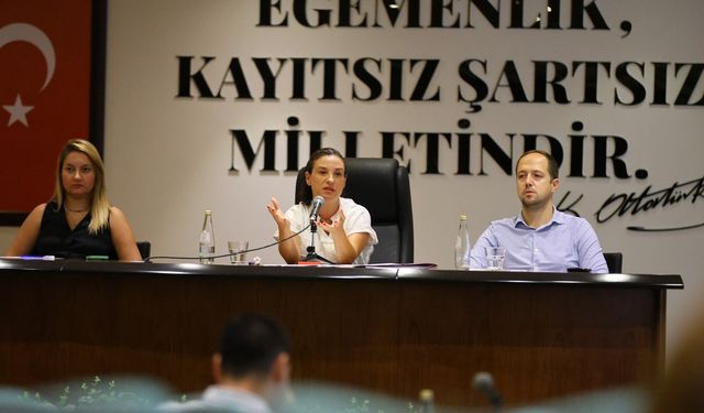 Efes Selçuk'ta trafik sakinleşiyor, kent yayalaşıyor