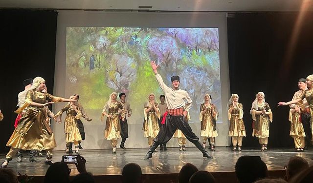 Ege Üniversitesi, Anadolu'nun ritmini sahnelere taşıyor