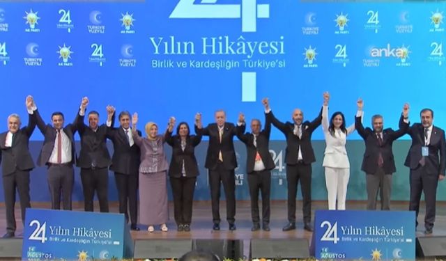 Hangi belediye başkanları AK Parti'ye katıldı?