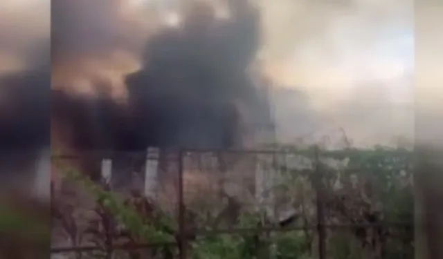 İstanbul'da dumanlar yükseliyor... Otluk alanda başlayan yangına ekipler müdahale ediyor!