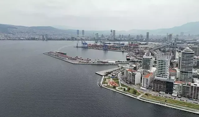İzmirlilerden tepki: Temiz bir çevrede yaşamak istiyoruz!