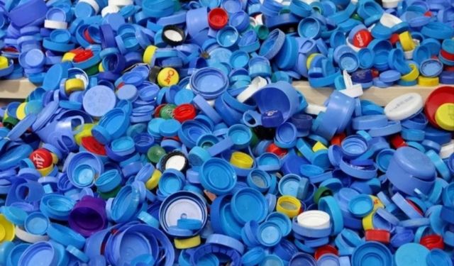 Karşıyaka'da plastik kapaklar umuda dönüşecek