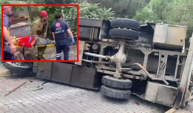 Yokuştan inen akaryakıt yüklü tanker devrildi