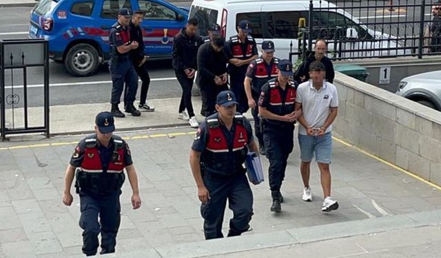 18 ilde eş zamanlı operasyon: 537 kişiyi dolandıran dev şebeke çökertildi