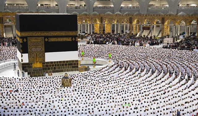 2026 Hac kuraları ne zaman çekilecek? 2026 hac fiyatları ne kadar?