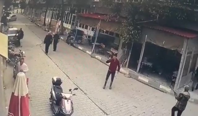 Baba-oğul dehşeti: Kahvehanede silahlı saldırı, 1 ölü!