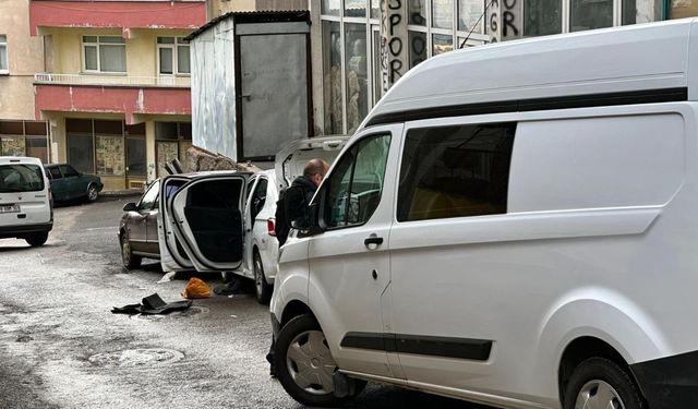 Baba ve oğul arasındaki tartışma kanlı bitti: 17 yaşındaki genç babasını katletti