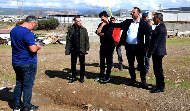 Bornova Belediyesi, atıl alanı üzüm bağına dönüştürüyor