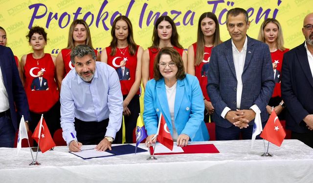 Didim Belediyesi'nden kadın voleyboluna güçlü destek