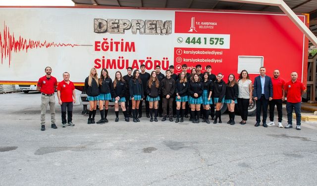Karşıyaka Afet Eğitim Merkezi, yeni dönemin ilk eğitimini gerçekleştirdi