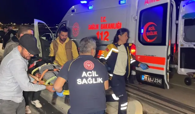 Motosiklet kontrolden çıktı: Genç sürücü ölümle pençeleşiyor