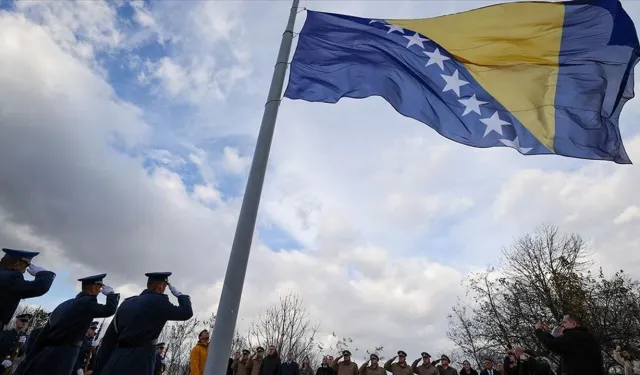 Bosna Hersek’te Devlet Günü 82. yılında törenlerle kutlandı