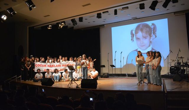 Ege Üniversitesi, farkındalık konseriyle çocuk haklarına dikkat çekti
