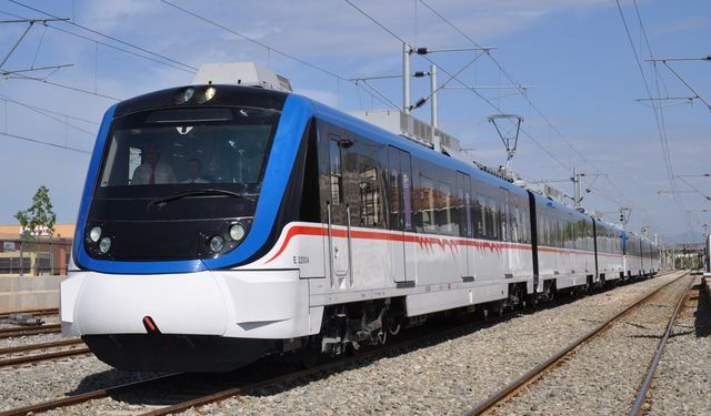 İzmir yasta... İZBAN görevlisi Candan Yılmaz vefat etti